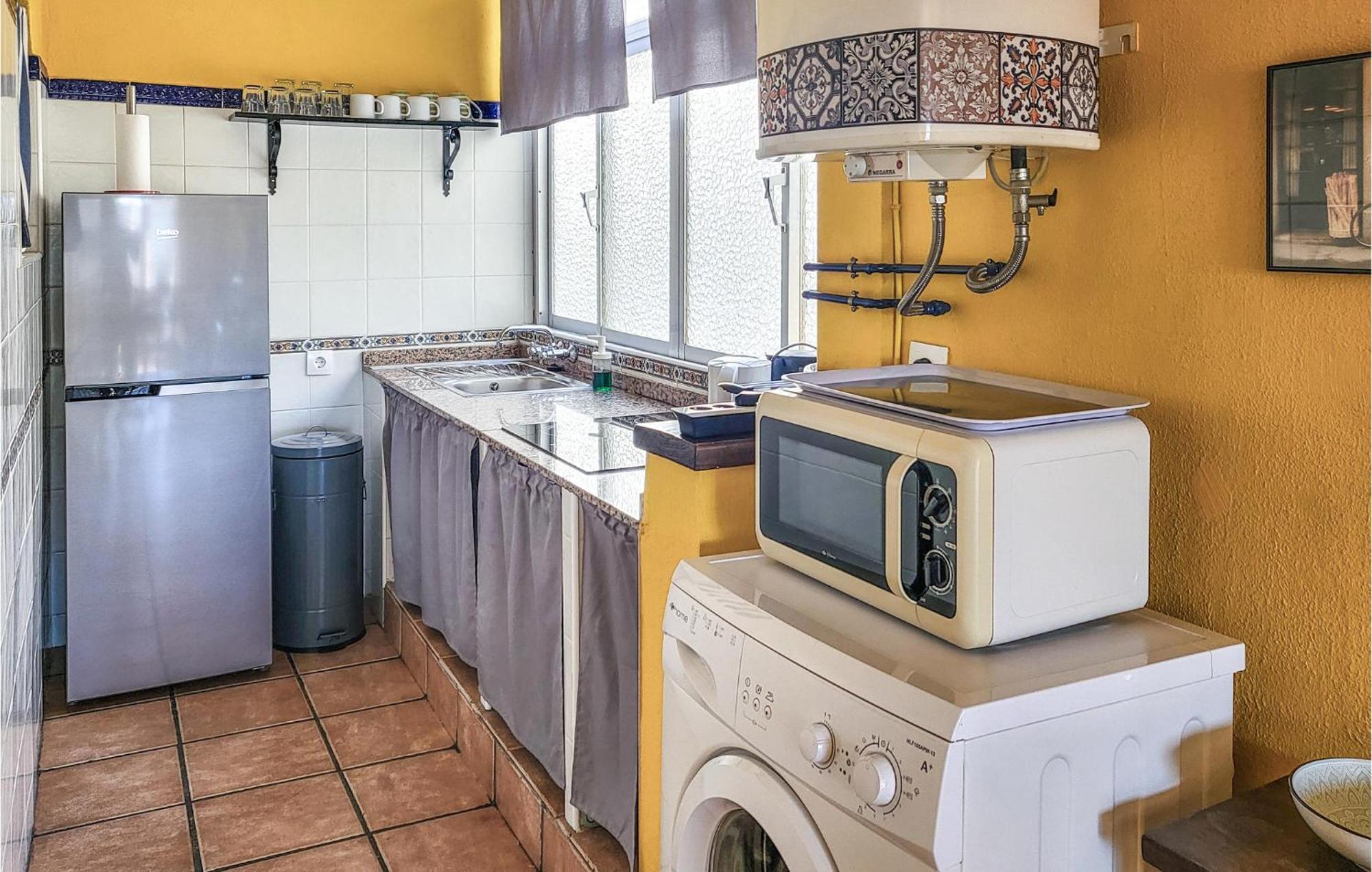 2 Bedroom Cozy Apartment In El Campello Esterno foto